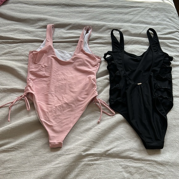 Bathing suit - Picture 2 of 4